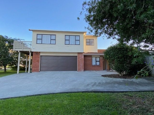 5 Fielding Crescent, Farm Cove, Auckland - Carousel 1