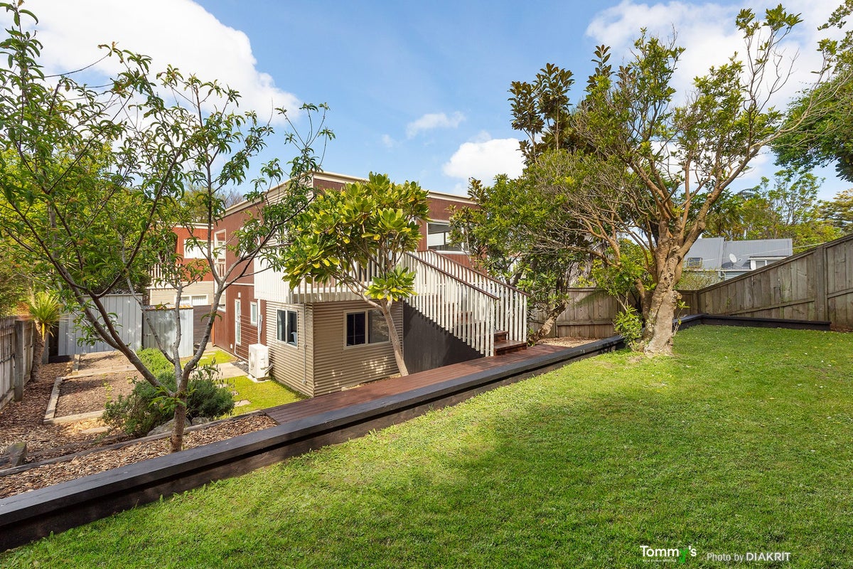 29 Arcus Way, Hataitai, Wellington - Carousel 1