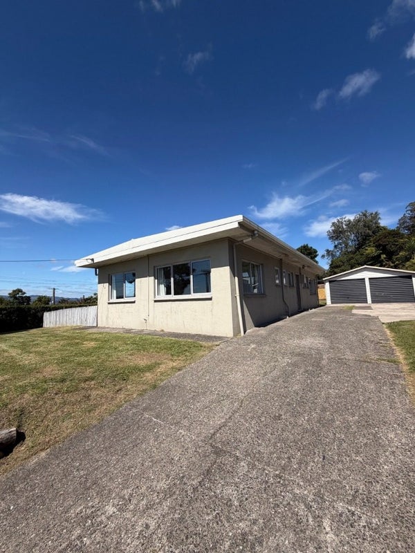 7 Hawk Place, Selwyn Heights, Rotorua - Carousel 7