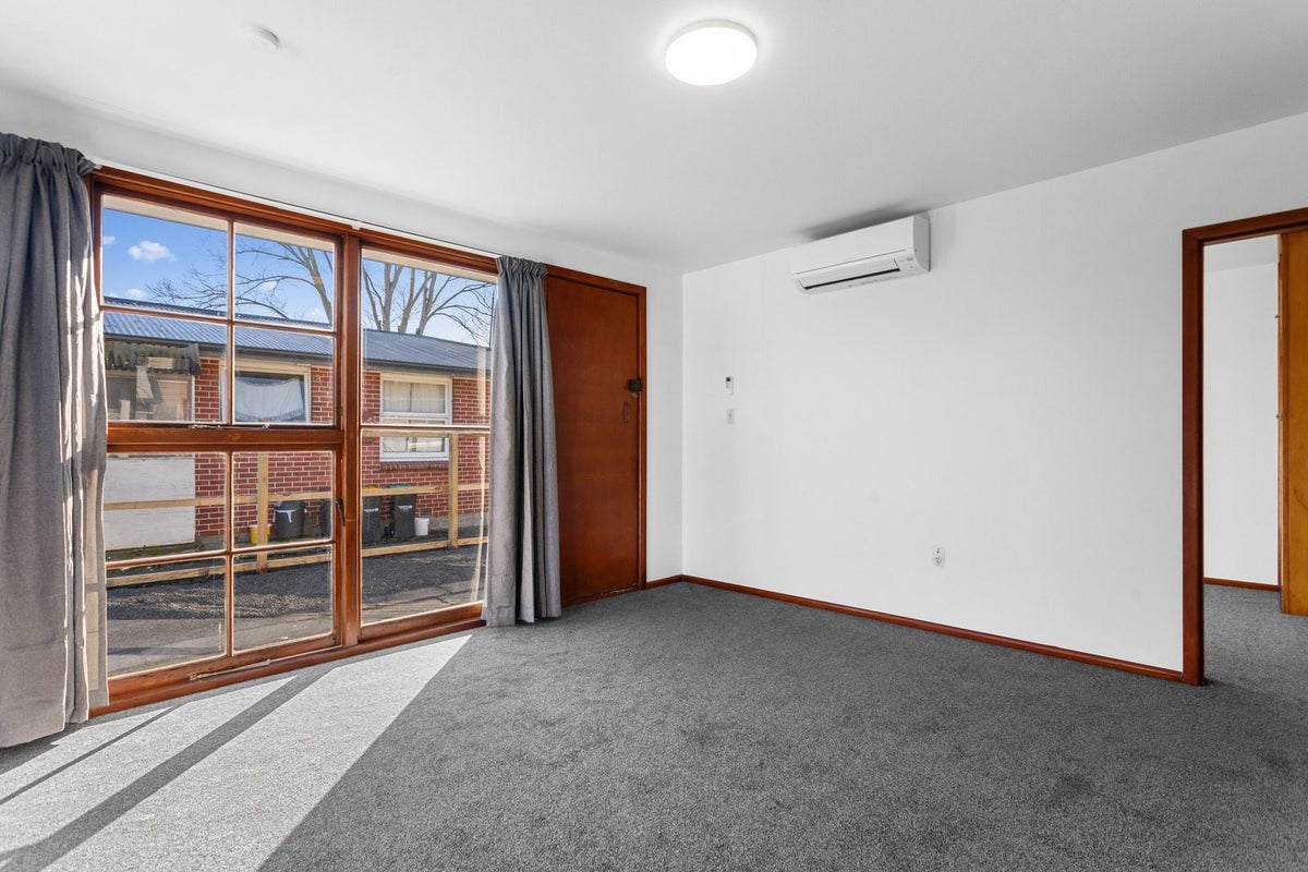 3/452 Barbadoes Street, Edgeware, Christchurch - Carousel 2