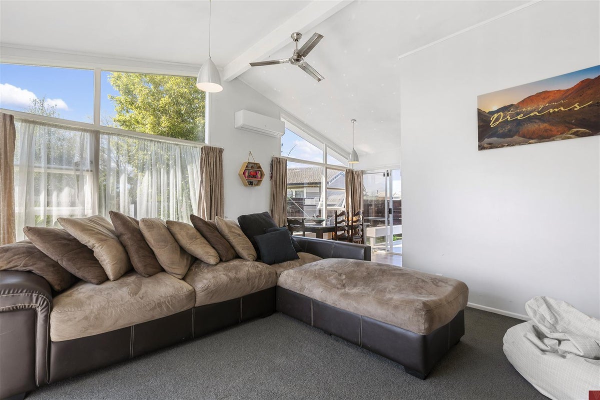 6 Beryl Place, Pukehangi, Rotorua - Carousel 2