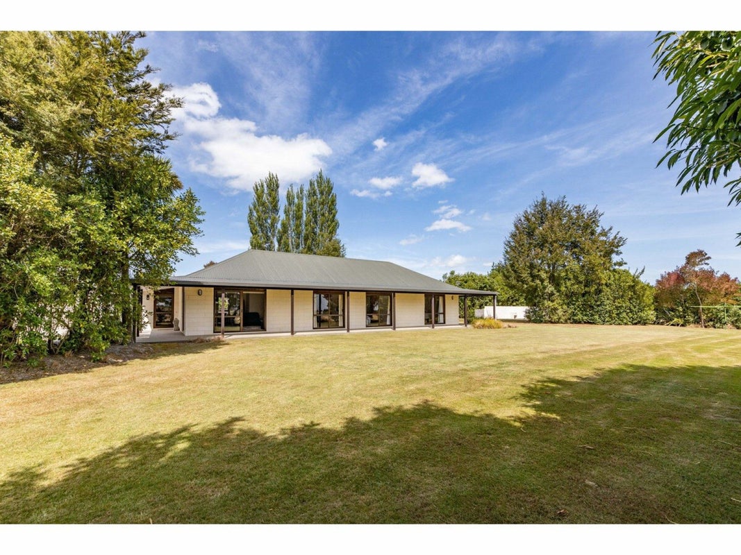 377 Boundary Road, Loburn, Loburn - Carousel 32
