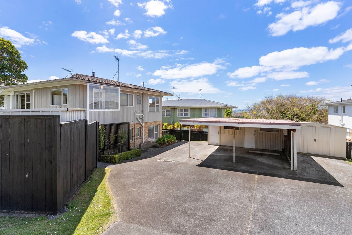 1 Strong Street, Saint Johns, Auckland - Carousel 10