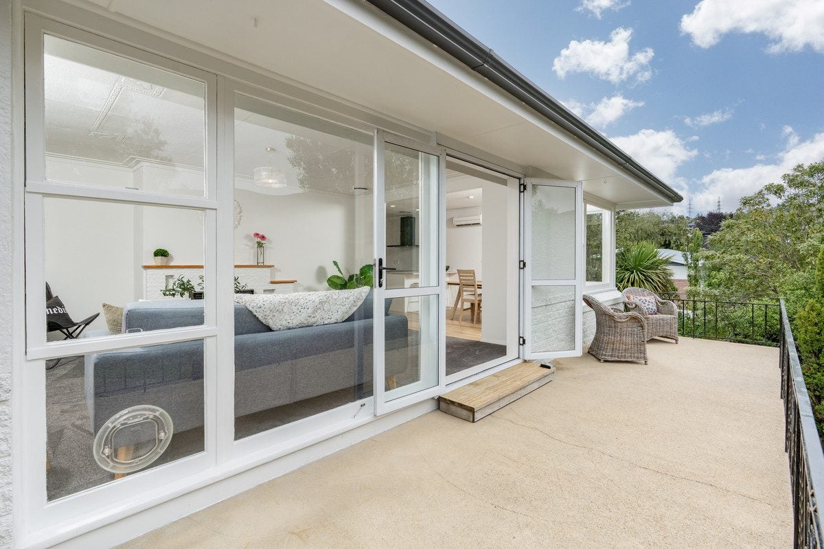 3 Jason Street, Helensburgh, Dunedin - Carousel 2