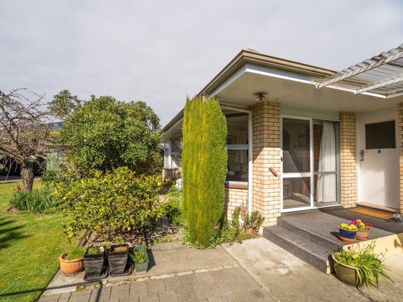 5 Ranui Road, Stoke, Nelson - Carousel 2