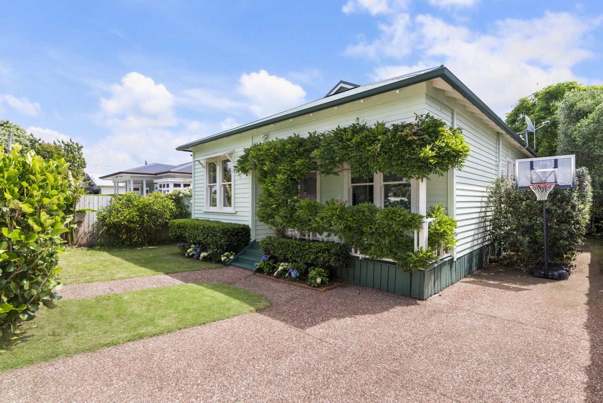 122 Victoria Street, Onehunga, Auckland - Carousel 2