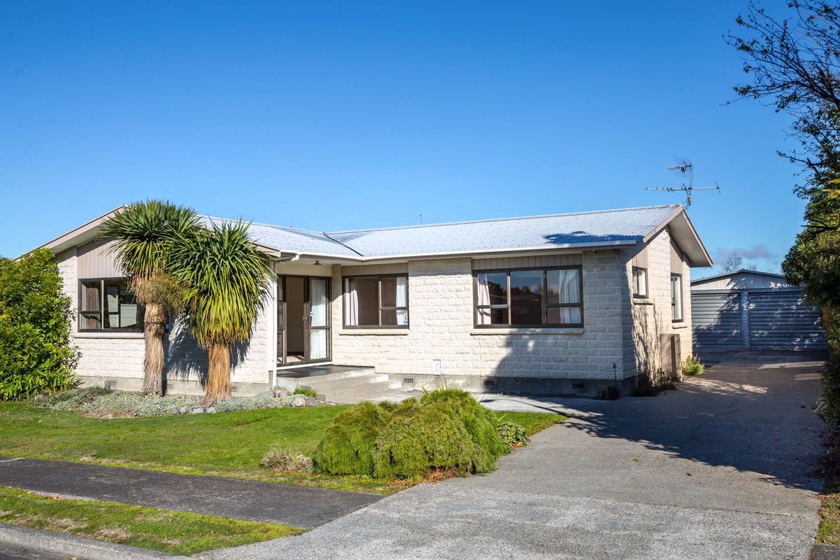 7 Waterhouse Street, Masterton - Carousel 1