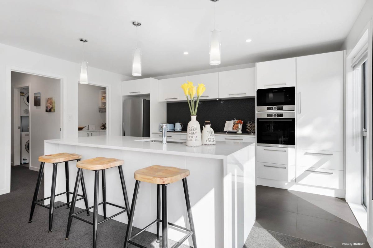 8A Washington Avenue, Glendowie, Auckland - Carousel 1