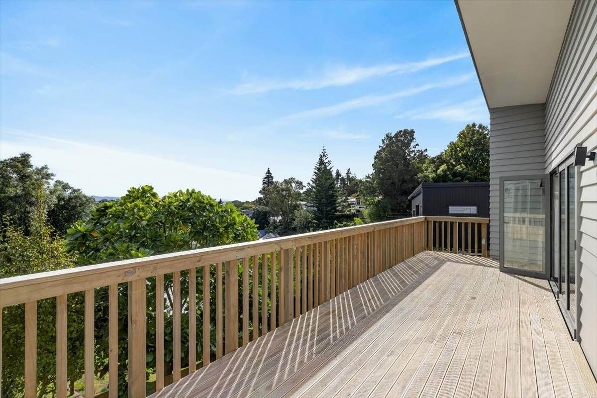 19 Eventide Way, Bellevue, Tauranga - Carousel 1