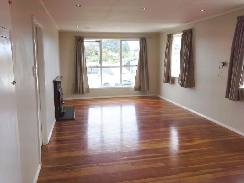 1A Endeavour Street, Marfell, New Plymouth - Carousel 2