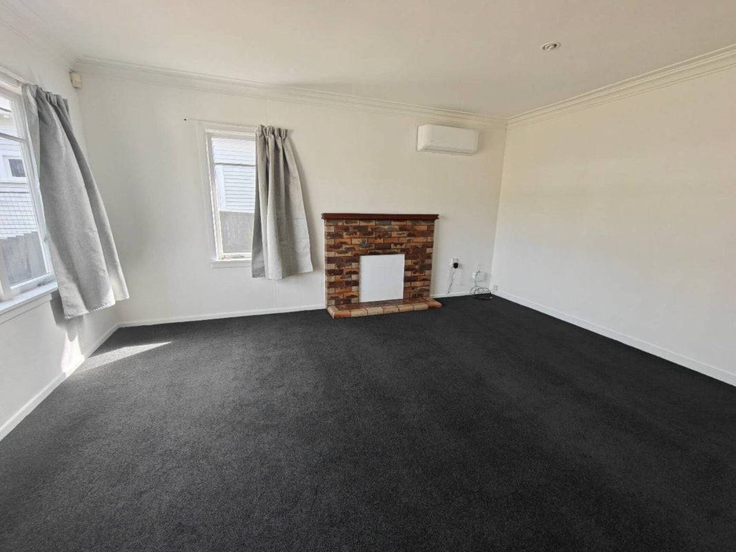 1/57 Nikau Street, New Lynn, Auckland - Carousel 9