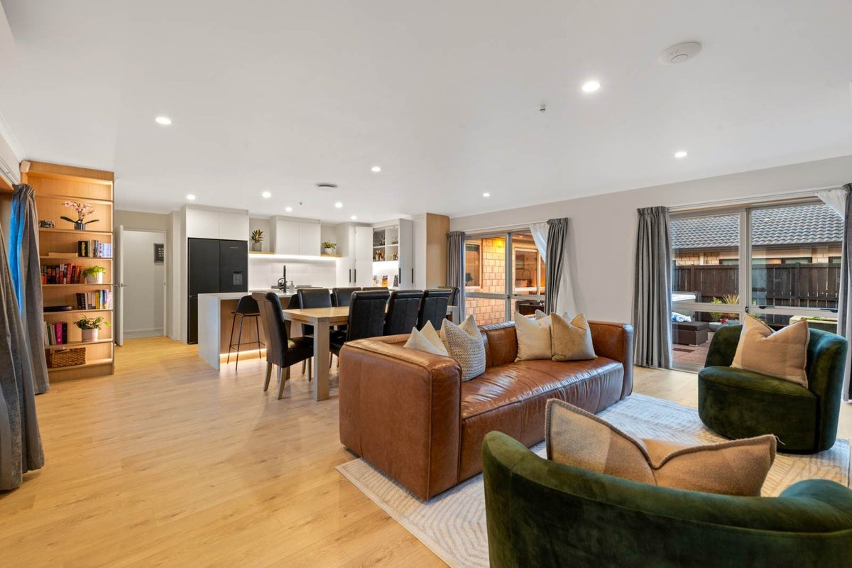 13 Monash Place, East Tamaki, Manukau City, Auckland - Carousel 2