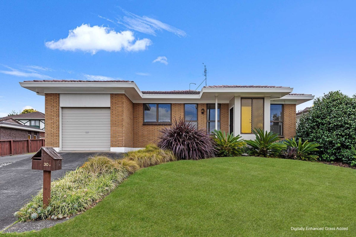 1/30 Gills Avenue, Papakura, Auckland - Carousel 1