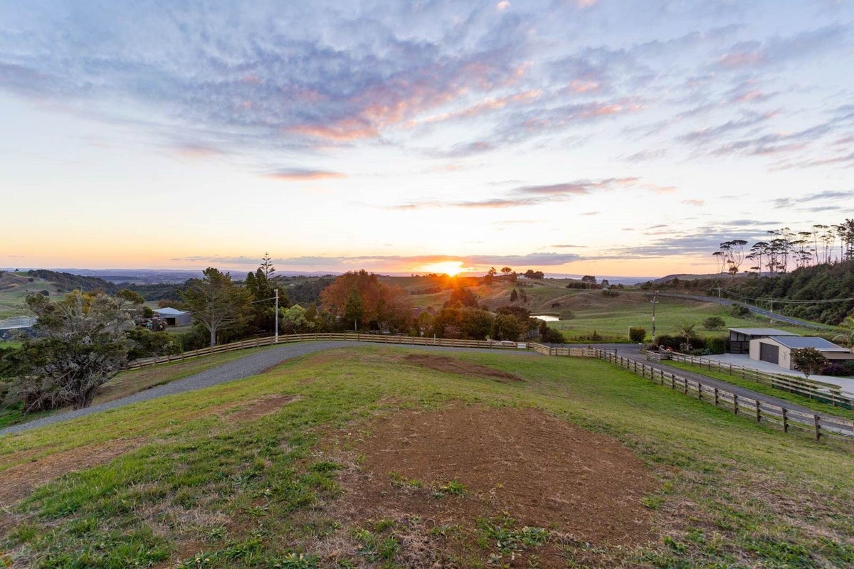 11 Fausett Road, Drury - Carousel 22