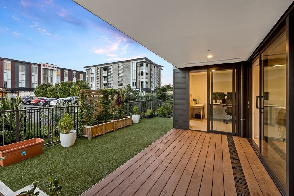 3/3G Kaipiho Lane, Albany, Auckland - Carousel 1