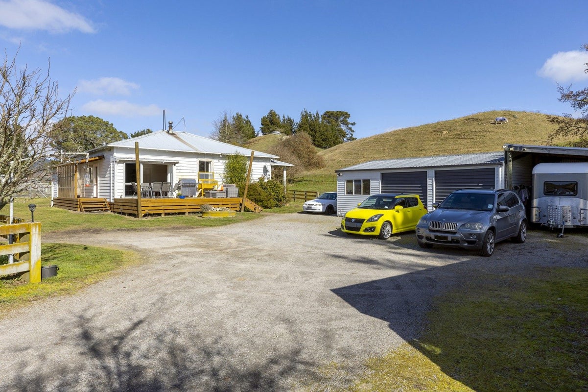 160 White Road, Broadlands Forest, Taupo, Waikato - Carousel 2