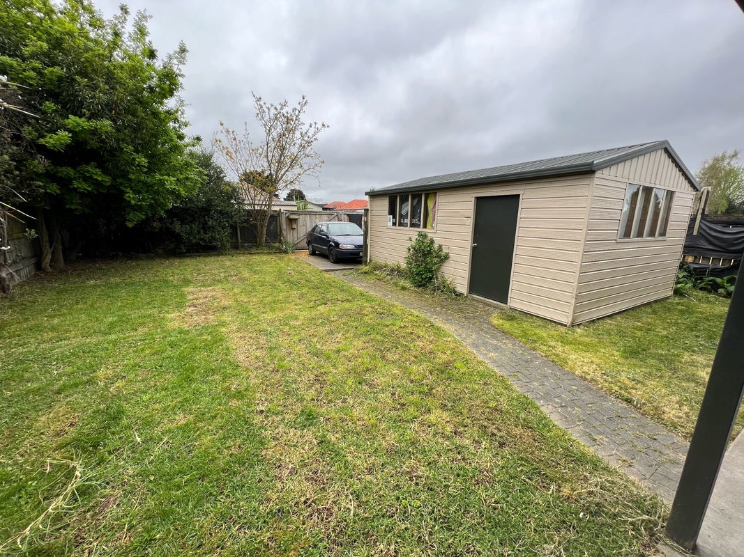 23 Odette Street, Bader, Hamilton - Carousel 1