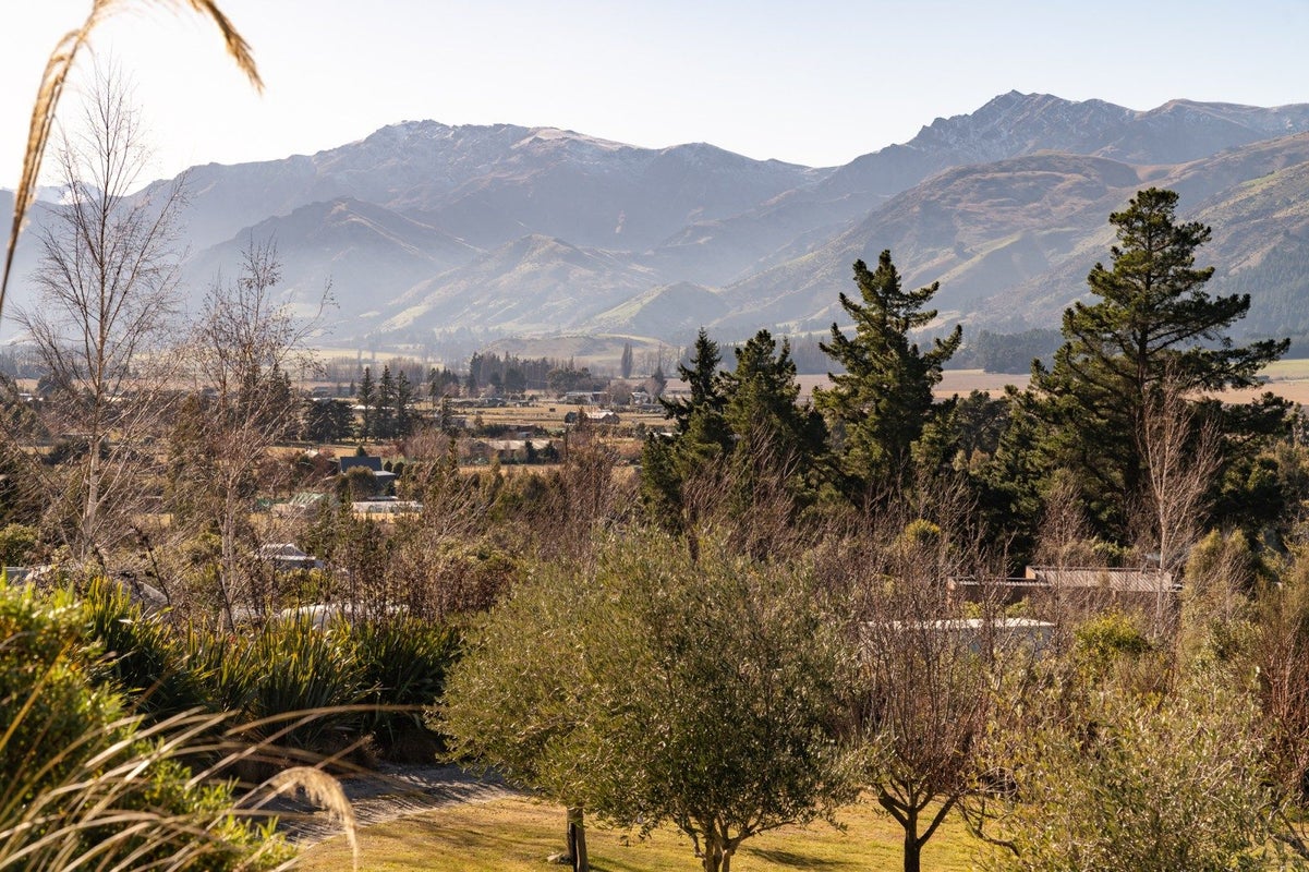 25 Fort Place, Hawea Flat, Lake Hawea - Carousel 21