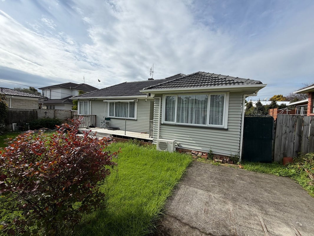 1/64 Opaheke Road, Papakura, Auckland - Carousel 14