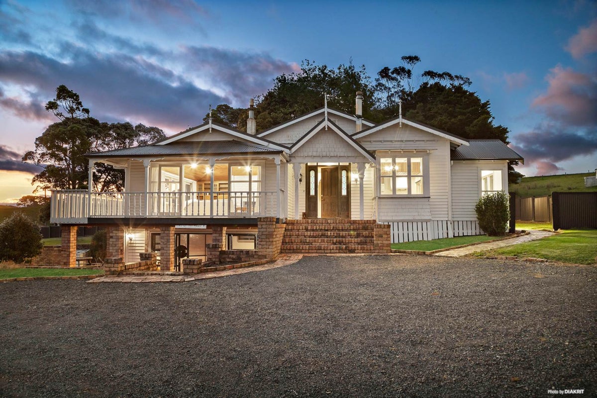 216 Maioro Road, Otaua, Waiuku - Carousel 1