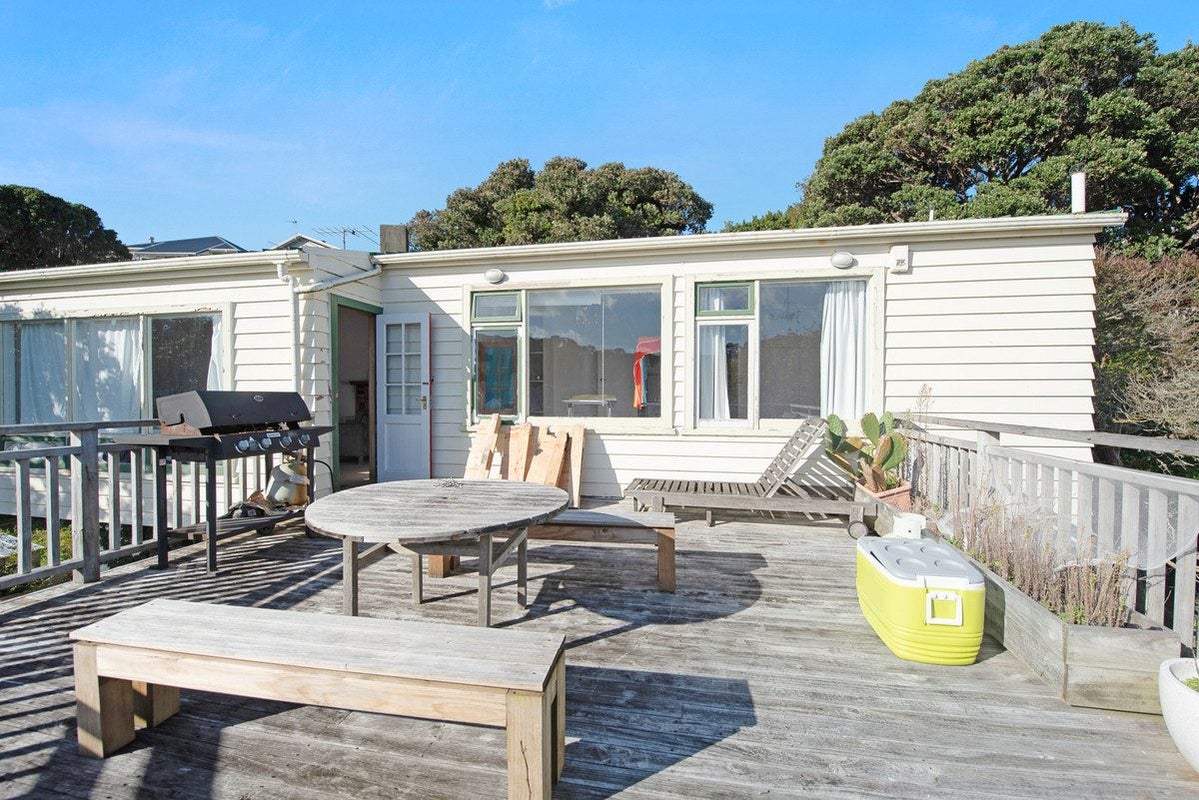 60A Overtoun Terrace, Hataitai, Wellington - Carousel 17