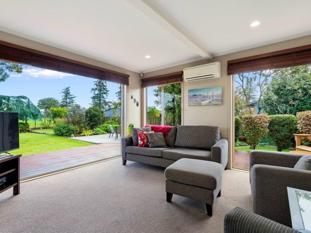 13 Shelley Street, Leamington, Cambridge - Carousel 2