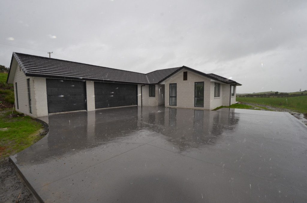 1139A Glen Murray Road, Huntly - Carousel 1