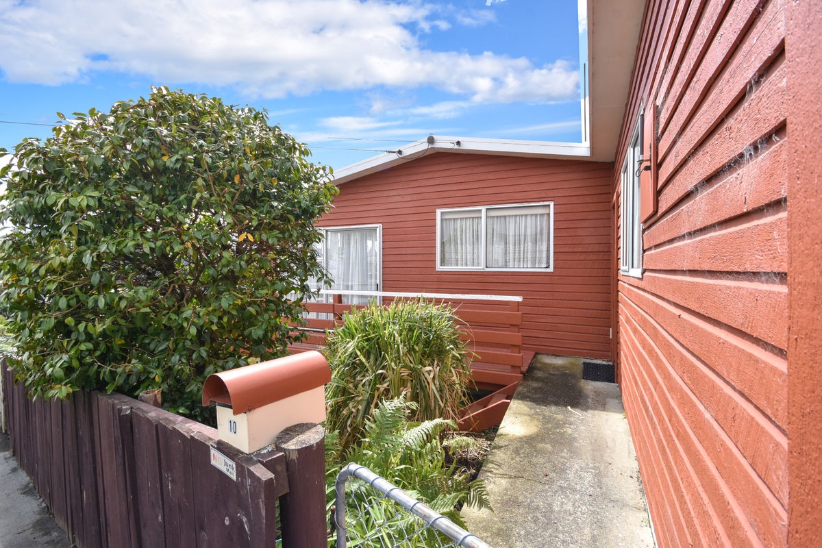 10 McCrea Street, Mornington, Dunedin - Carousel 2