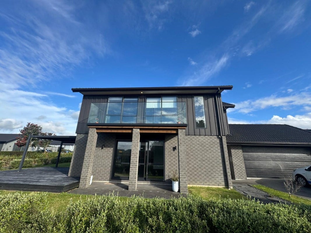 28 Walter Lawry Road, Paerata, Pukekohe - Carousel 1