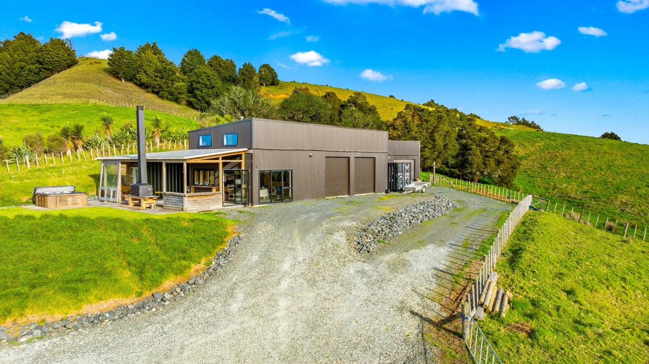 484B Whangaripo Valley Road, Whangaripo, Wellsford - Carousel 1