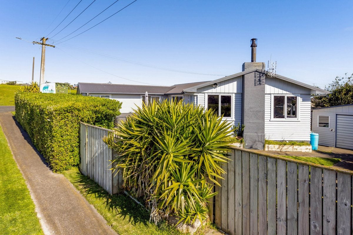 1 Kepa Street, Ohawe, South Taranaki, Taranaki - Carousel 1