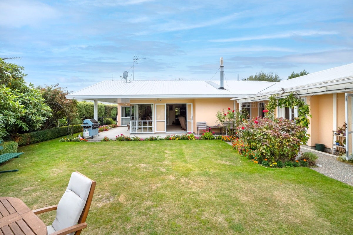116 West Street, Greytown - Carousel 1