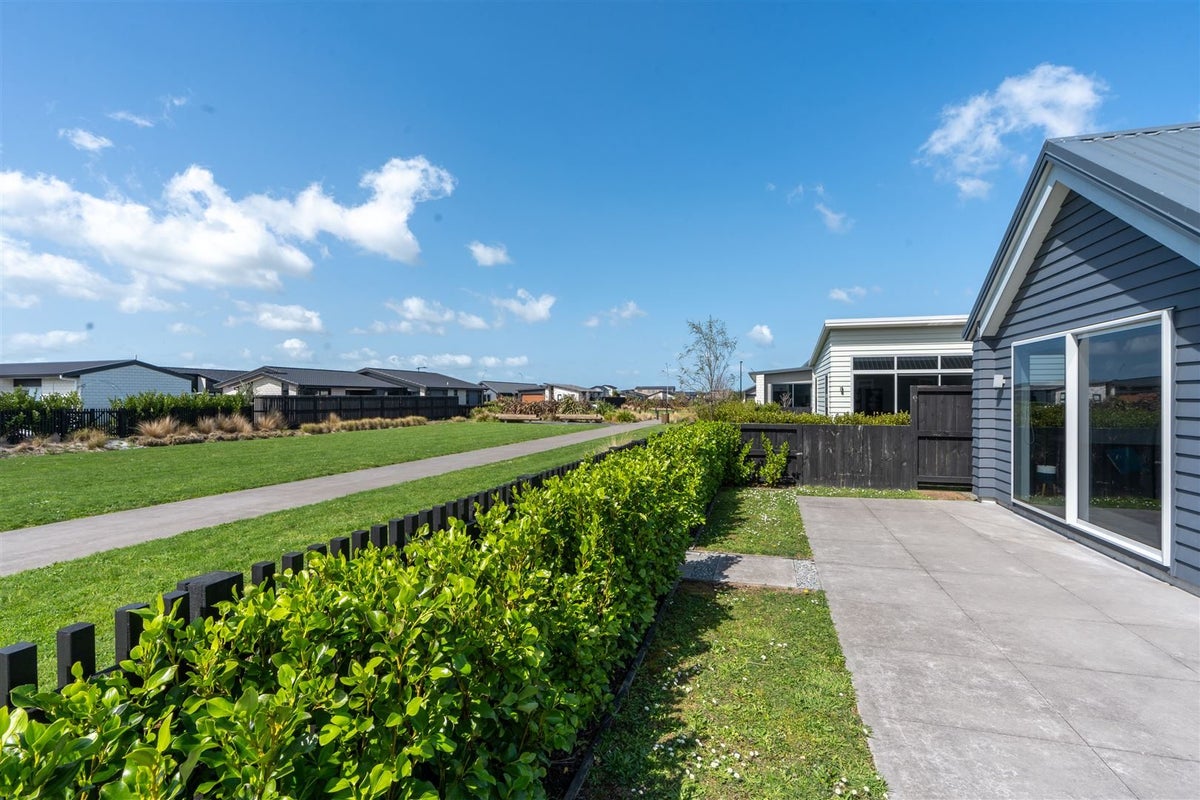 6 Wyrall Way, Chartwell, Hamilton - Carousel 23