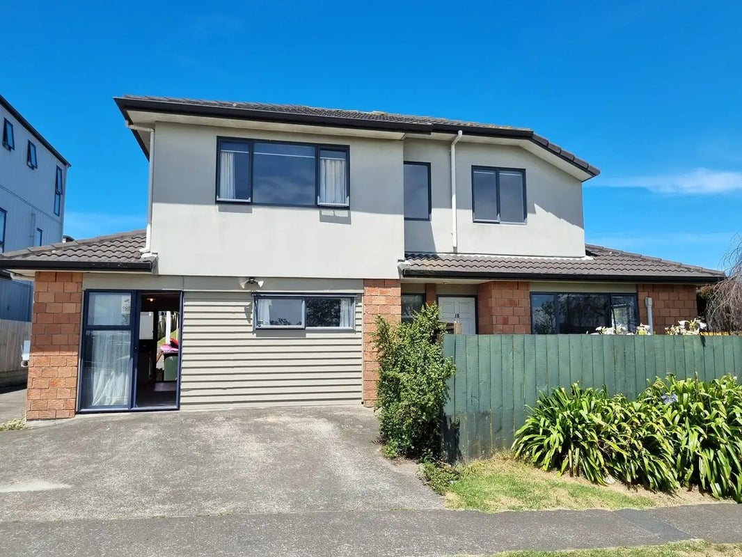 18 William Roberts Road, Pakuranga, Auckland - Carousel 1