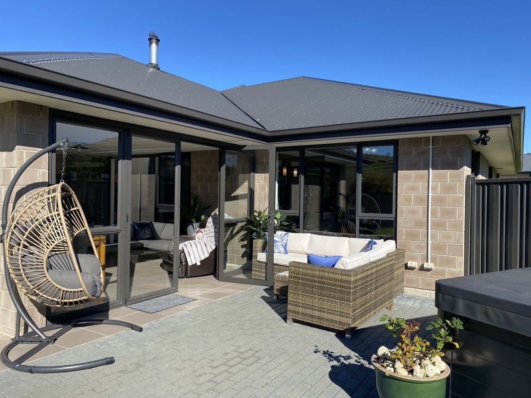 44 Blue Stone Drive, Waiareka Junction, Oamaru - Carousel 1