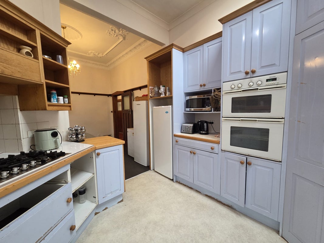 64 Hawker Street, Mount Victoria, Wellington - Carousel 2