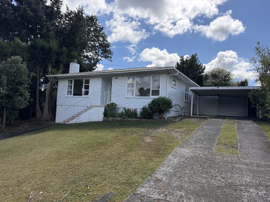 9 Dreadon Road, Manurewa, Auckland - Carousel 1