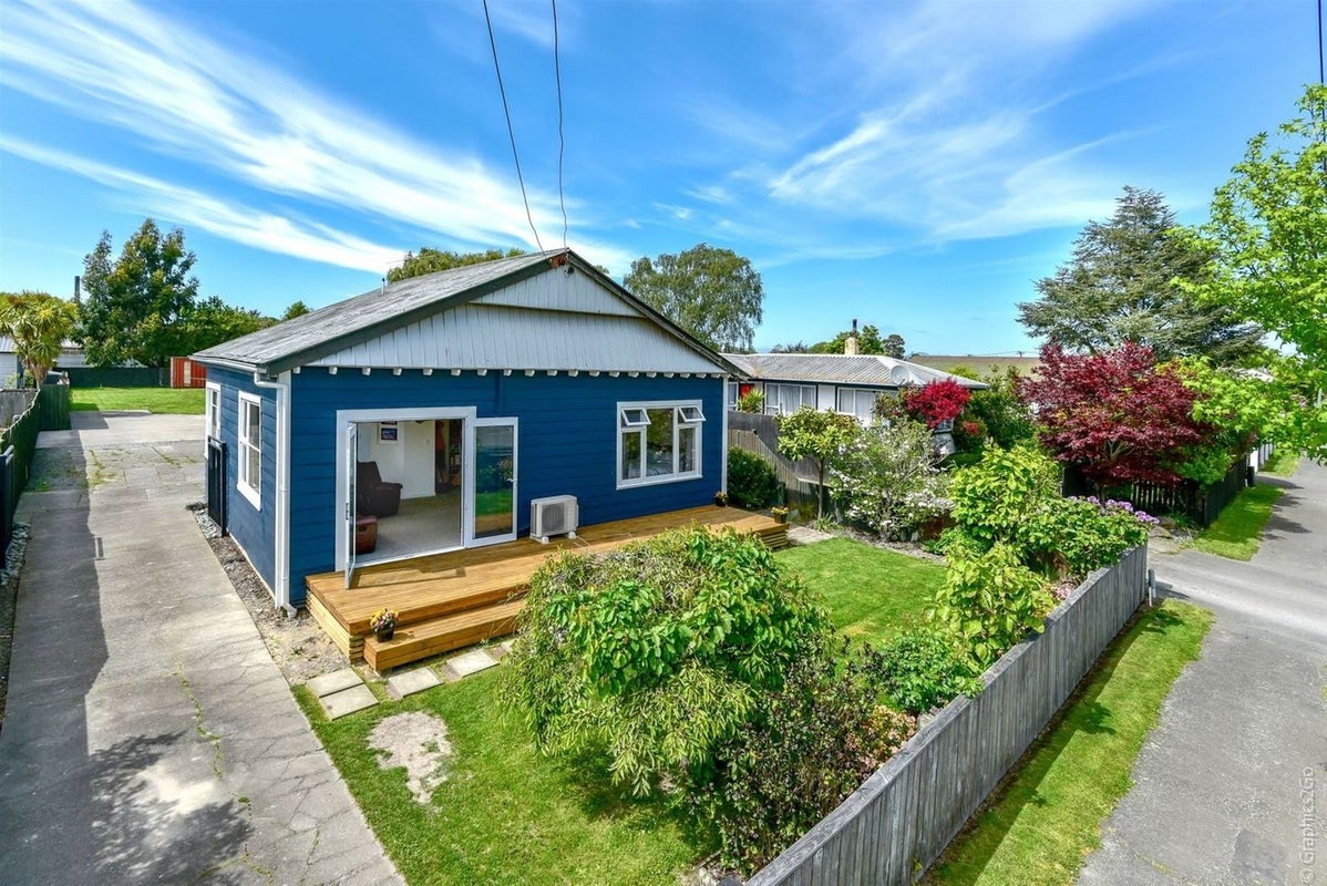 42 Tyrone Street, Belfast, Christchurch - Carousel 19