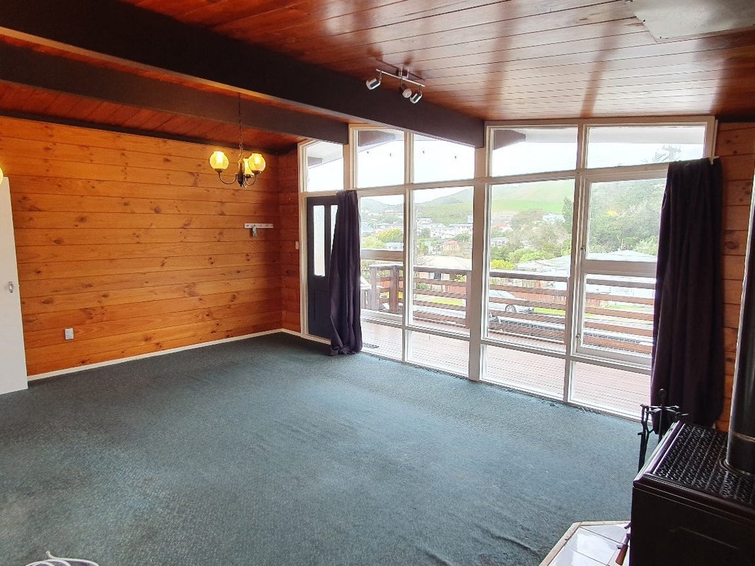 0 Driver Cres, Cannons Creek, Porirua - Carousel 2
