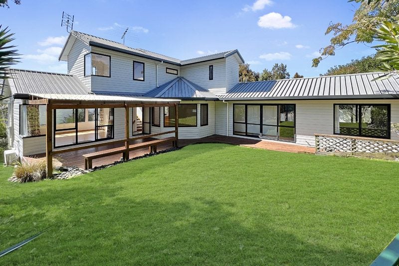 2/48 Corunna Road, Milford, Auckland - Carousel 2