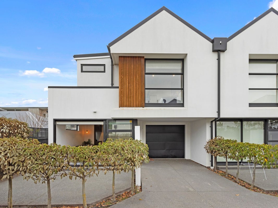 138E Holly Road, St Albans, Christchurch - Carousel 1