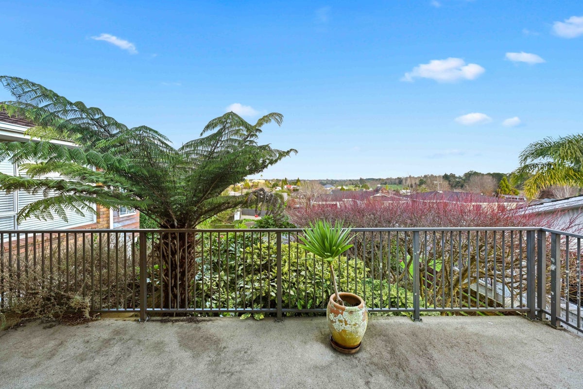 17 Callard Place, Riverlea, Hamilton - Carousel 29