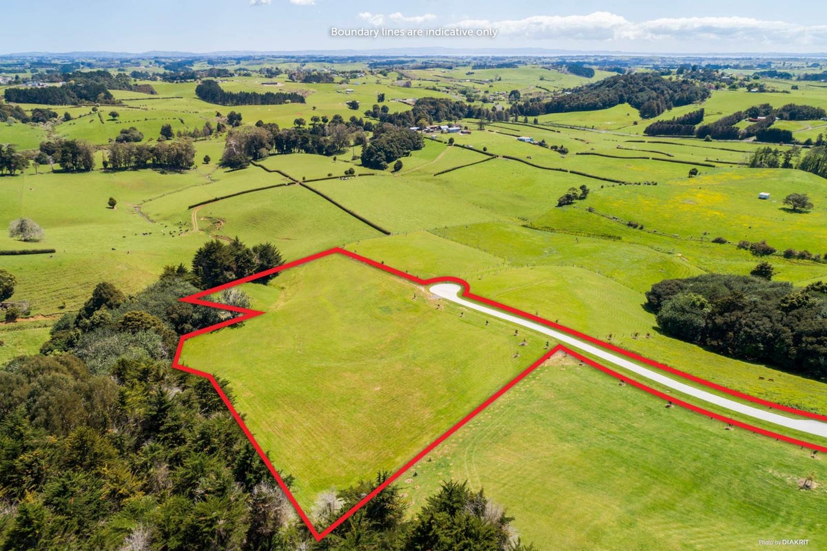 14 Donald Gavin WAY, Paerata, Pukekohe - Carousel 1