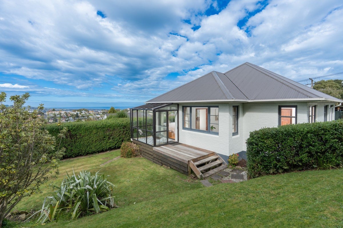106 Shetland Street, Wakari, Dunedin - Carousel 1