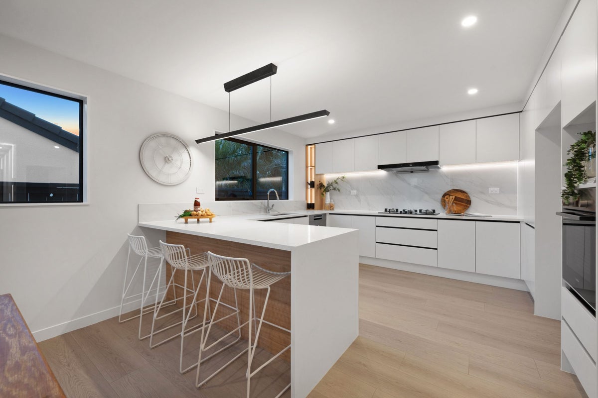 42C Takutai Avenue, Half Moon Bay, Auckland - Carousel 2