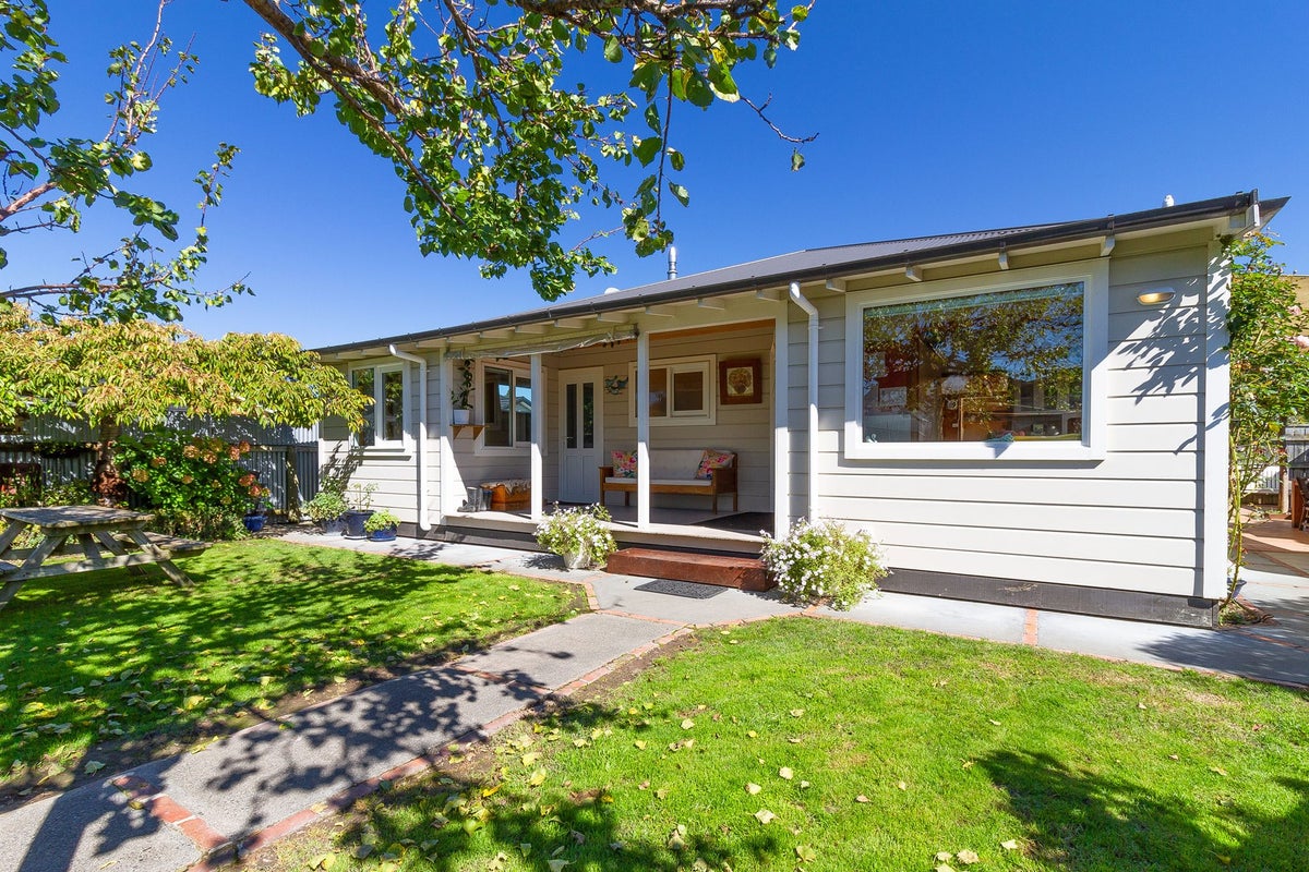 40 Park Road, Greenmeadows, Napier - Carousel 2
