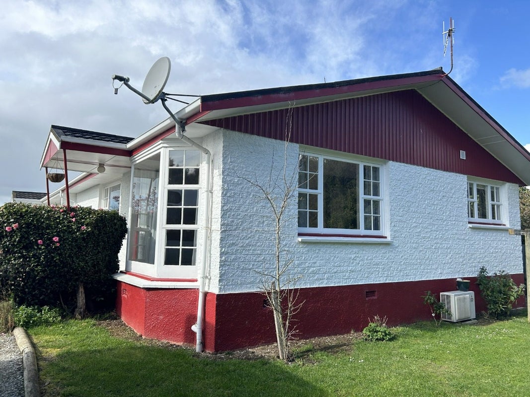 54 Hillary Street, Liberton, Dunedin - Carousel 15