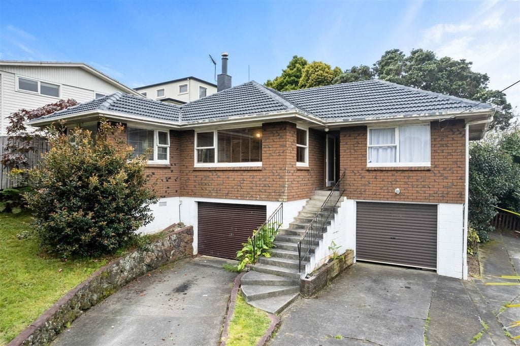35 Becroft Drive, Forrest Hill, Auckland - Carousel 1