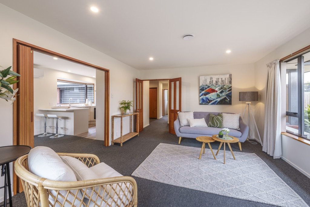 1A Glenys Place, Broomfield, Christchurch - Carousel 2