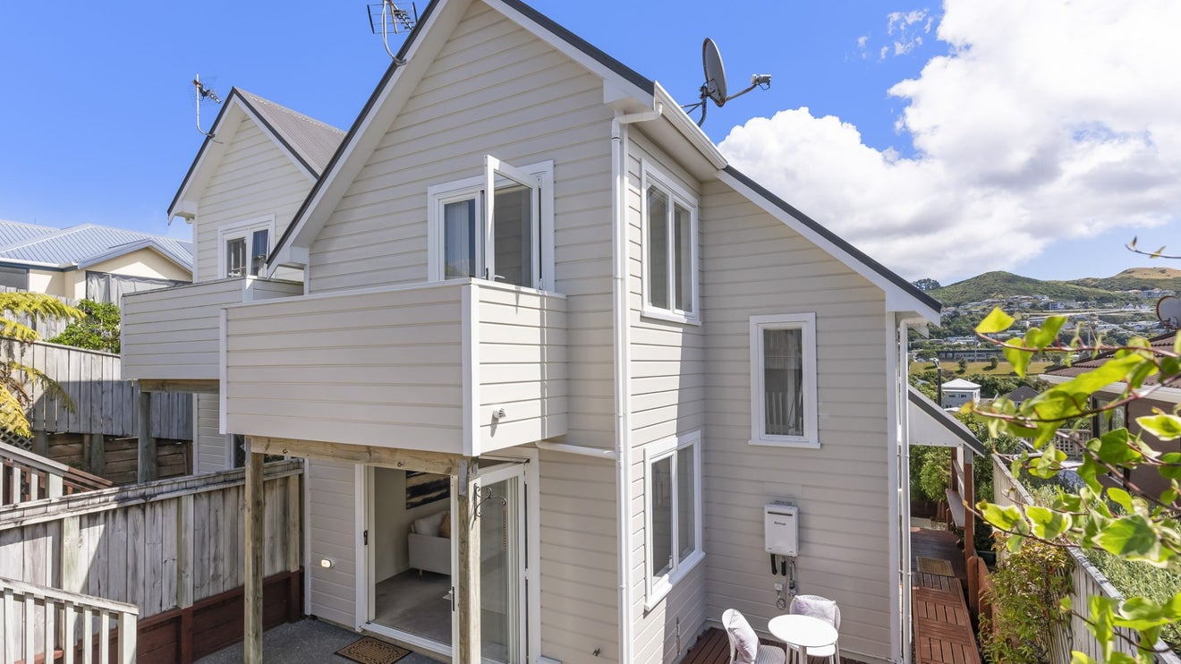 29A Bould St, Johnsonville, Wellington - Carousel 1